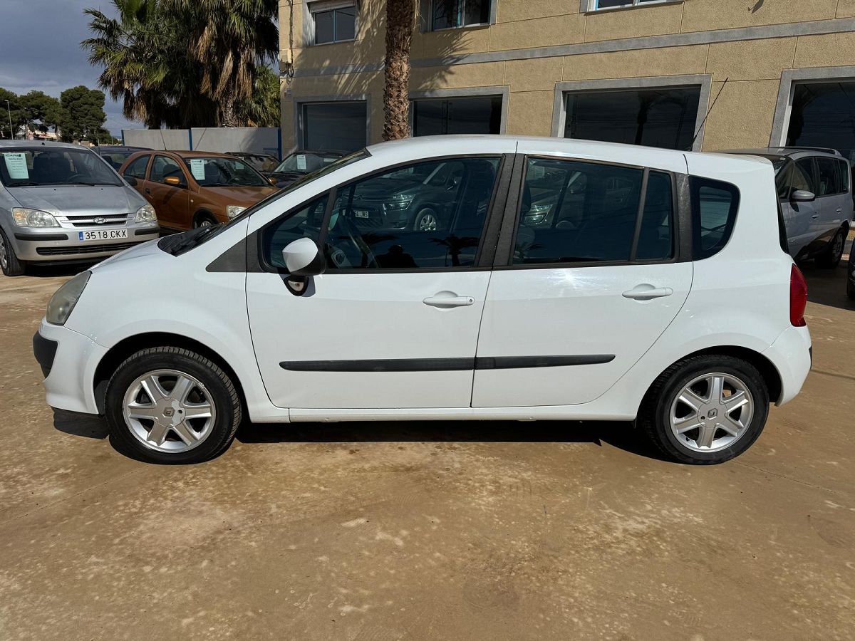 RENAULT GRAND MODUS DYNAMIQUE 1.5 DCI SPANISH LHD IN SPAIN 89000 MILES 2010